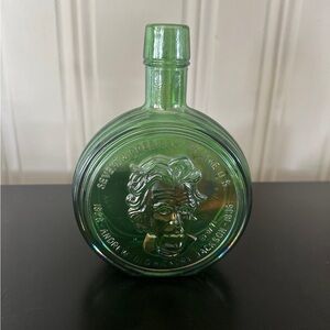 US President Glass Green President Jackson